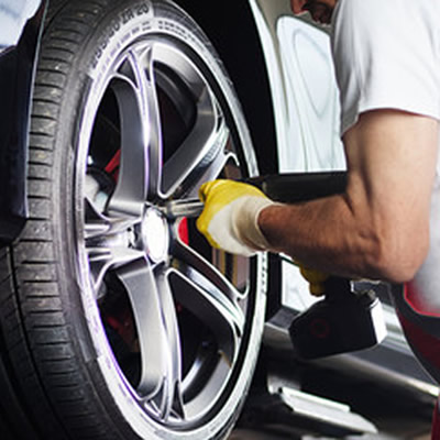 MOT Garage  covering Kings Langley for Best MOT - About Use